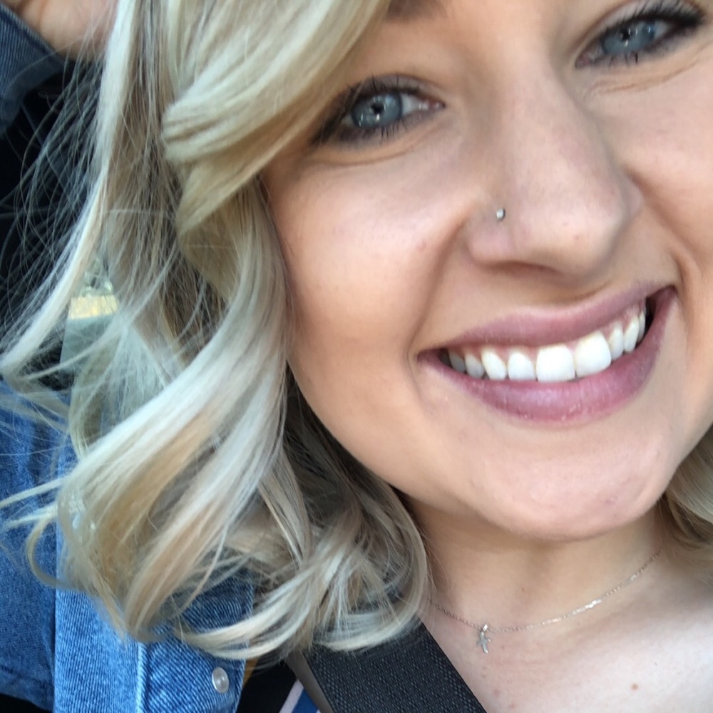 Meet your Posher, Samantha